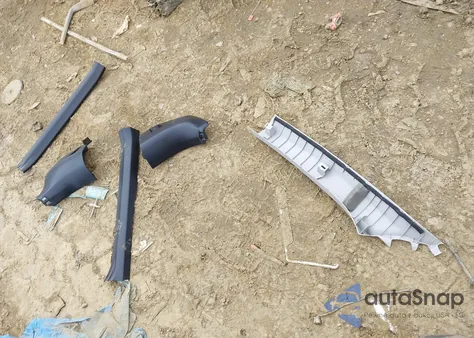 2016 Toyota Rav4 Limited from USA, damaged, VIN JTMYFREV8GJ086589